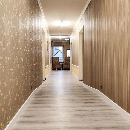 Dom Weselny Pod Kasztanem Hotell Luban Exteriör bild